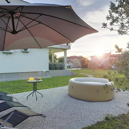 Semesterbostad Casa Bellissima *